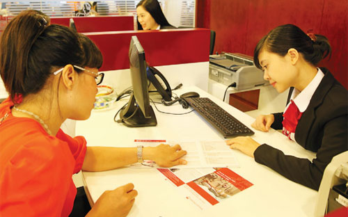 Tại Việt Nam, Generali đã mở văn phòng đại diện vào tháng 7/2009 và nhận được giấy phép kinh doanh vào tháng 4/2011.