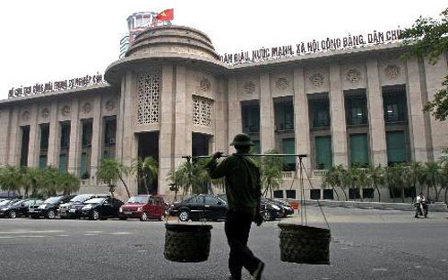 Ngân hàng Nhà nước đã ban hành các văn bản điều chỉnh giảm lãi suất có hiệu lực kể từ ngày 13/5/2013.