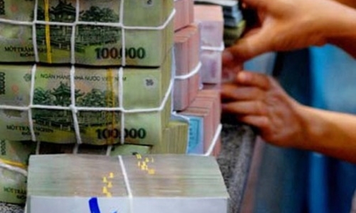 Hút ròng 2.611 tỷ đồng trên OMO, lãi suất liên ngân hàng giảm