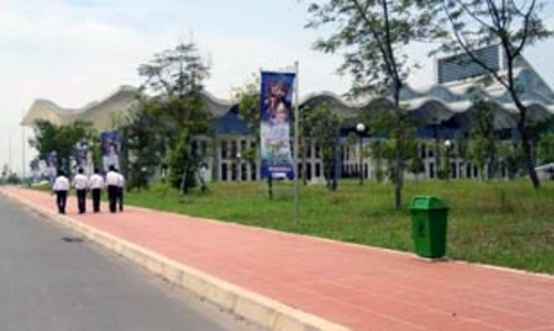 Chủ đầu tư dự án khách sạn lớn nhất Hà Nội xin rút