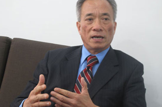 Chuyên gia tài chính Nguyễn Trí Hiếu: "Tôi đồng thuận với ý tưởng của Ngân hàng Nhà nước trong việc thành lập công ty mua bán nợ xấu của hệ thống ngân hàng".