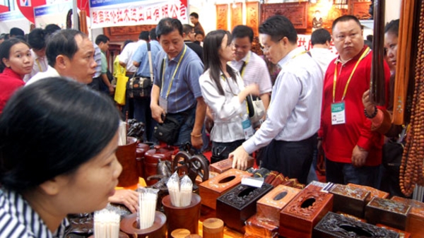 Nhân dân tệ lên giá và tác động đến Việt Nam