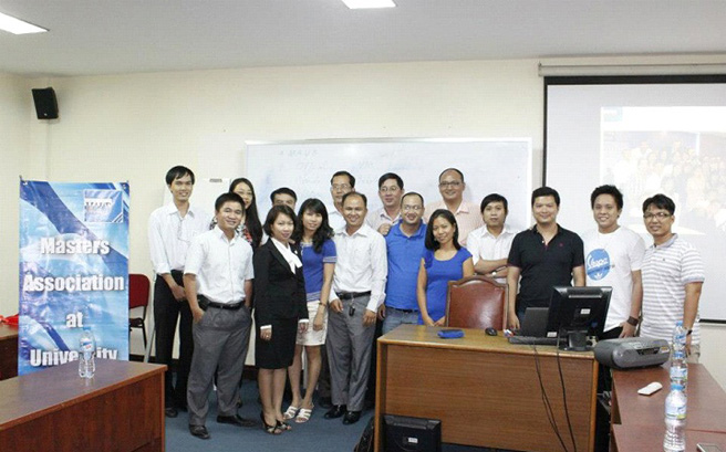 Sự lớn mạnh không ngừng của cộng đồng cựu học viên thạc sỹ Bolton đã được được đánh dấu bằng sự ra đời của Hội Thạc sỹ trường Đại học Bolton.