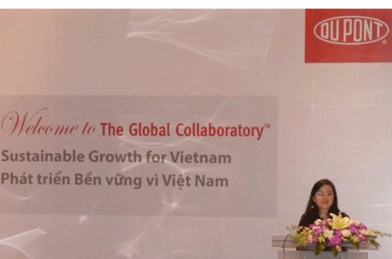 DuPont cũng cam kết hợp tác với các tổ chức và các chuyên gia trong tất cả các ngành công nghiệp chủ chốt với mục tiêu xây dựng tăng trưởng bền vững cho Việt Nam.