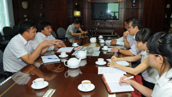 Hoa Sen chung tay khắc phục hậu quả bão lụt ở miền Trung