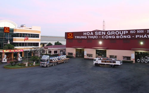 Bên ngoài trụ sở của Tập đoàn Hoa Sen.