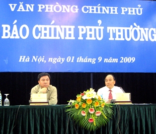 Việc có hay không thực hiện gói kích cầu đang được Chính phủ chỉ đạo nghiên cứu, xem xét.