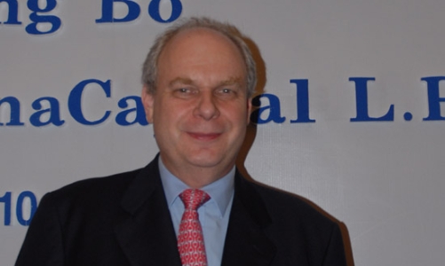 Người đồng sáng lập VinaCapital sẽ rời tập đoàn