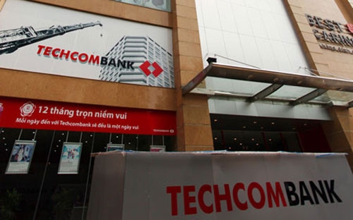 Tính đến ngày 31/12/2012, tổng tài sản của Techcombank đạt 179.732 tỷ đồng, giảm nhẹ so với mức 180.531 tỷ đồng cuối năm 2011.