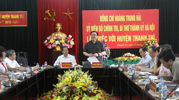 Thanh Trì kiến nghị Bí thư Thành ủy Hoàng Trung Hải xem xét, tạo điều kiện để có thể thành quận vào năm 2020.<br>