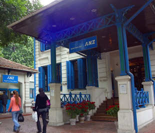 Trụ sở của Công ty cho thuê tài chính ANZ- Vtrac tại Hà Nội.