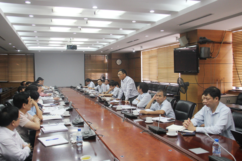 Phó tổng thanh tra Chính phủ Ngô Văn Khánh công bố quyết định thanh tra PVC.<br>