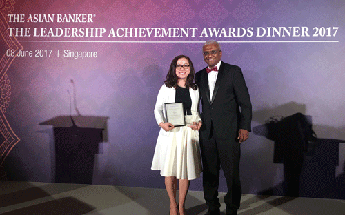 Giải thưởng The Promising Young Banker Award được The Asian Banker khởi xướng từ năm 2008 và chỉ tổ chức trao ba năm một lần nhằm vinh danh những thành tựu của các cá nhân lãnh đạo ngân hàng xuất sắc có độ tuổi dưới 40.