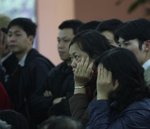 Chỉ số VN-Index đã sụt giảm 68% trong năm 2008 - Ảnh: Việt Tuấn.