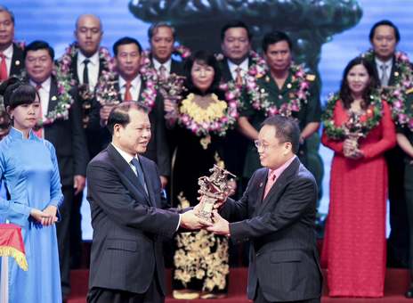 "Giải thưởng Doanh nhân tiêu biểu tôi nhận ngày hôm nay chính là ghi nhận thành công của con đường mà chúng tôi đang đi".