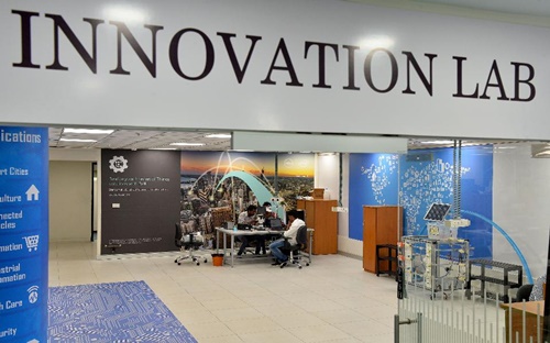  Đa số công ty khởi nghiệp sao chép lại những ý tưởng thành công trên thế giới - Ảnh: Forbes.<br>