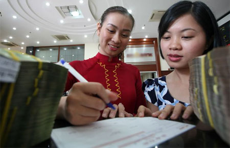 Đến 20/9, tăng trưởng tín dụng ước khoảng 2,35% so với cuối năm ngoái - Nguồn ảnh: Internet.