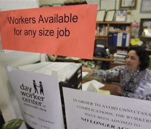 Cuối tháng 5 vừa qua, Văn phòng Ngân sách độc lập đã xuất bản một báo cáo cho rằng, trong vòng 2 năm tới, ngành tài chính tại thành phố này sẽ mất thêm 32.400 việc làm.