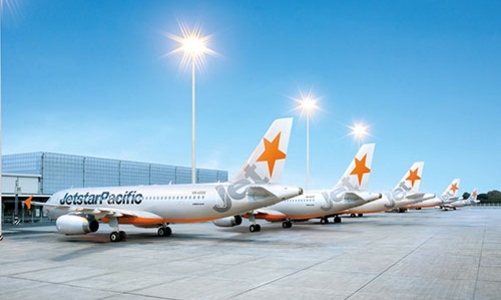Jetstar Pacific tuyển ồ ạt tiếp viên hàng không