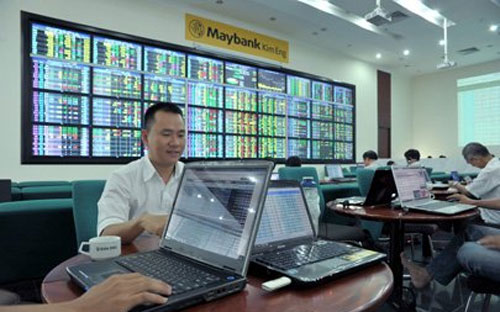 Giao dịch tại Maybank KimEng.<br>