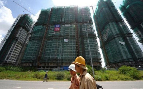 Đằng sau những lời kể khổ, cầu cứu của doanh nghiệp bất động sản vẫn là số doanh nghiệp báo lãi vượt trội - Ảnh minh họa.<br>