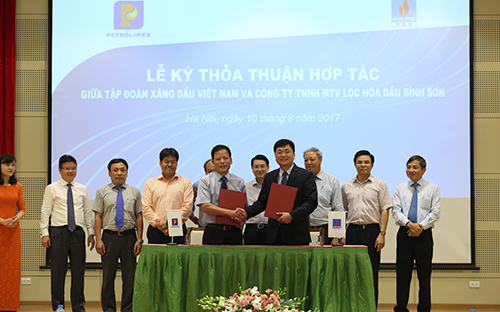Petrolimex và BSR mong muốn trở thành cổ đông chiến lược của nhau thông qua việc Petrolimex mua cổ phần của BSR sau khi BSR tiến hành cổ phần hóa và hoàn thành bán cổ phần lần đầu ra công chúng.