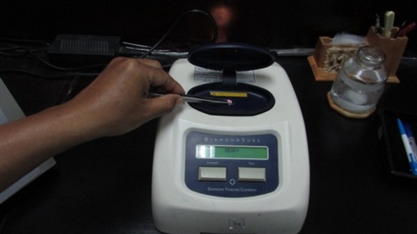 Giám định kim cương đá quý tại PNJLAB