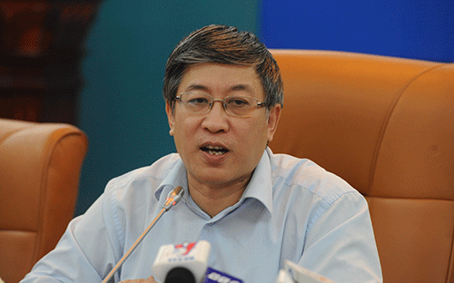 Thứ trưởng Lê Nam Thắng trả lời báo giới các thông tin về 3G tại buổi họp báo về “Một số nội dung quản lý viễn thông” của Bộ Thông tin và Truyền thông, tổ chức chiều 8/11.<br><span style="font-family: 'Times New Roman'; font-size: 15px;"></span>