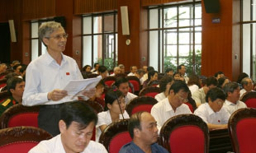 Luật khám chữa bệnh: Công - tư sẽ rõ ràng vào năm 2020?