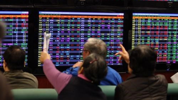 Quy mô thị trường chứng khoán năm 2013 đạt 31% GDP