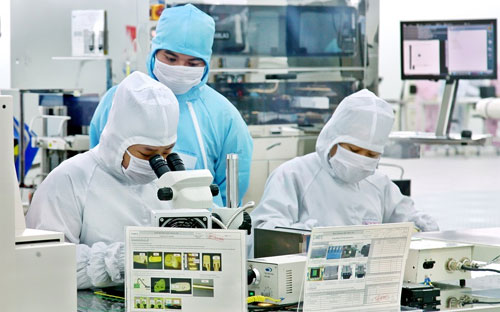  Ông Lê Mạnh Hà, Phó chủ nhiệm Văn phòng Chính phủ, cho biết, ý kiến cá nhân ông là không cần thiết phải có Luật Đầu tư.