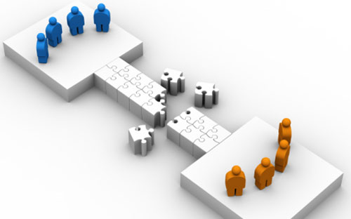 Thứ trưởng Bộ Kế hoạch và Đầu tư, ông Đặng Huy Đông cho biết, tính đến 
năm 2012, giá trị các thương vụ mua bán và sáp nhập tại thị trường Việt 
Nam đạt 5 tỷ USD, tăng gần 5 lần so với 5 năm trước đó - Ảnh minh họa. 