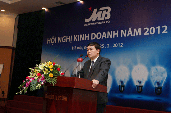 MB sẽ xây dựng các chính sách về lãi suất, sản phẩm phù hợp và thể hiện tinh thần chia sẻ, đồng hành cùng doanh nghiệp vượt khó trong đó có việc giảm lãi suất theo xu hướng chung của ngành.