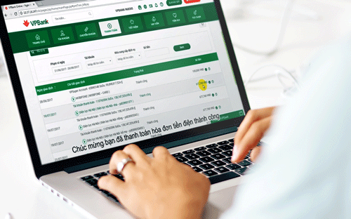 VPBank đưa ra chương trình khuyến mãi “Nhận quà
 thả ga, hoàn tiền tới 80.000 đồng” cho khách hàng lần đầu thanh toán 
tiền điện trực tuyến qua hệ thống internet banking ngân hàng.