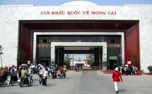 Cửa khẩu quốc tế Móng Cái.