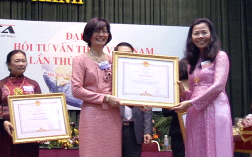 PricewaterhouseCoopers Việt Nam nhận bằng khen của Thủ tướng Chính phủ.