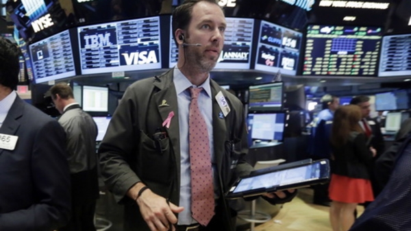 Chứng khoán Mỹ đồng loạt tăng điểm sau khi Trump thắng cử