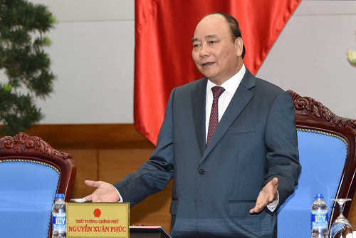 Thủ tướng khẳng định, Chính phủ sẽ tiếp tục điều hành và phát huy việc 
ứng dụng khoa học công nghệ, tạo điều kiện thuận lợi cho hoạt động kinh 
doanh vận tải và đáp ứng tốt nhất nhu cầu đi lại của nhân dân.