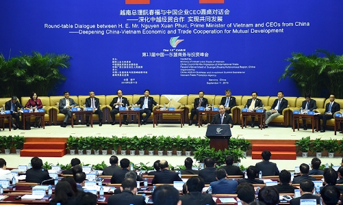 Thủ tướng: Nhà đầu tư Trung Quốc phải bảo vệ tốt môi trường