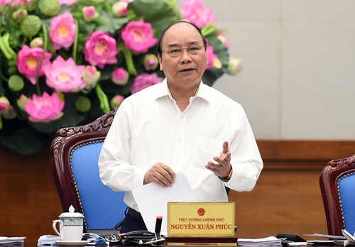 Thủ tướng: Kiên quyết không để vấn đề BOT tiếp tục gây bức xúc trong dư luận, khắc 
phục sớm tình trạng có tới 70 loại phí liên quan đến giao thông, chi phí
 vận tải, chi phí BOT quá cao.