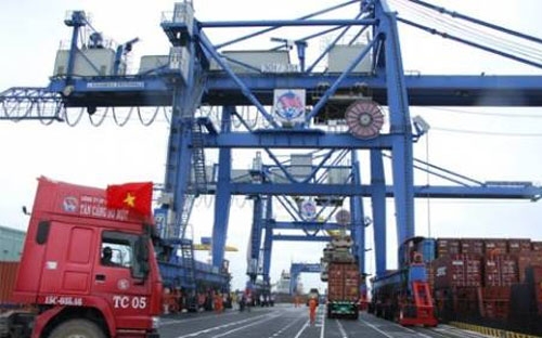 Kim ngạch hàng hoá xuất khẩu trong nửa đầu tháng 10 năm 2013 đạt 5,75 tỷ USD, giảm 8% so với nửa cuối tháng 9 năm 2013. <br>