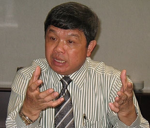 "Đường rộng hơn thì tốc độ xe của anh có thể nhanh hơn, nhưng nếu va chạm thì sẽ nặng hơn. Từ đó đòi hỏi ngân hàng, doanh nghiệp phải năng động hơn để thích ứng với sự mở rộng đó, với mặt trái của nó" - Ảnh: M.Đ.