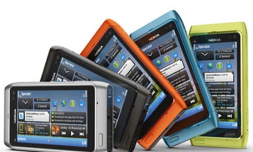 Nokia N8 về Việt Nam có giá 18 triệu đồng