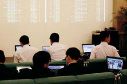 Nhà đầu tư tại sàn OCS.