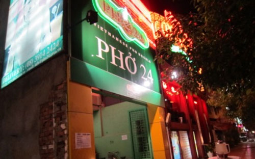 Một tiệm phở 24.<br>