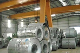 Từ ngày 26/3 -18/4/2010, bà Phạm Thị Hồng, vợ ông Nguyễn Mạnh Hà - Chủ tịch Hội đồng Quản trị Công ty Cổ phần Sản xuất & Thương mại Phúc Tiến (mã PHT) đăng ký bán hết 900.000 cổ phiếu.