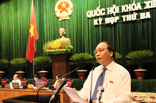 Phó thủ tướng Nguyễn Xuân Phúc cho biết nền kinh tế đã qua giai đoạn khó khăn nhất.