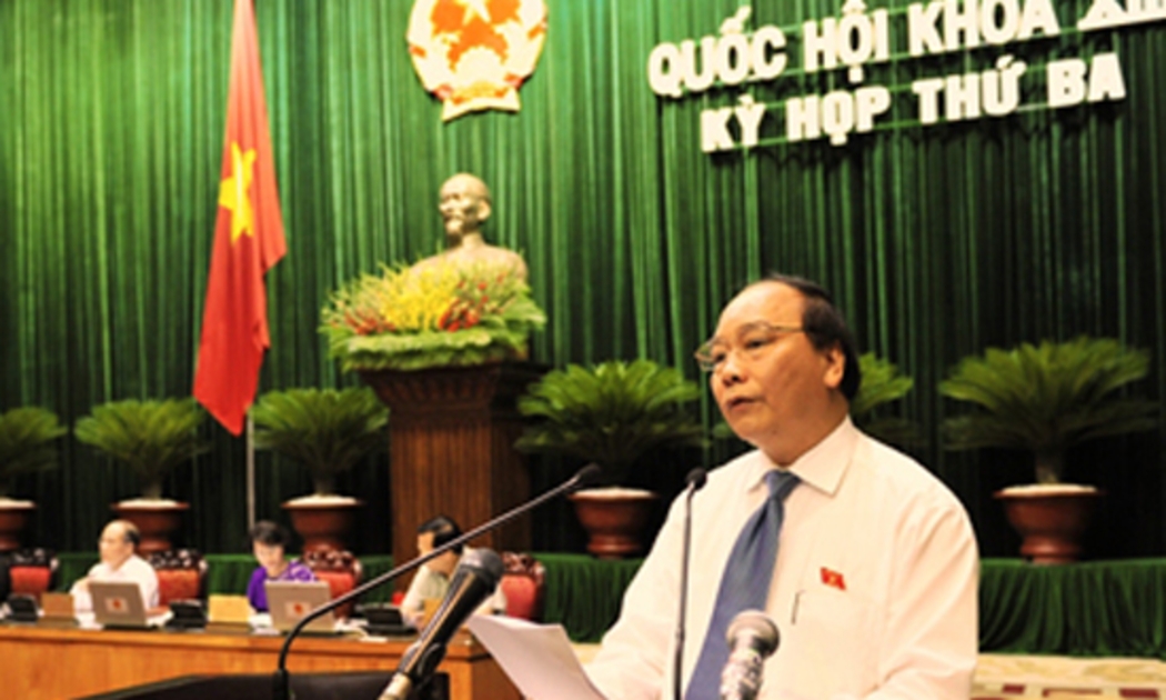 Phó thủ tướng Nguyễn Xuân Phúc cho biết nền kinh tế đã qua giai đoạn khó khăn nhất.