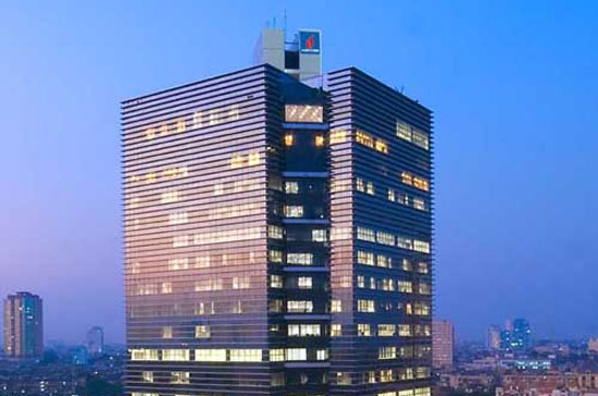 Ông Phùng Đình Thực nhấn mạnh, nếu không được Thủ tướng đồng ý thì PetroVietnam sẽ thoái vốn 100% tại PVFC và PVI.