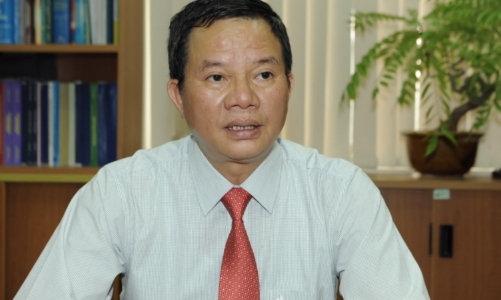 Vì sao Bộ Tài chính tính tăng thuế môi trường lên 8.000 đồng/lít xăng?